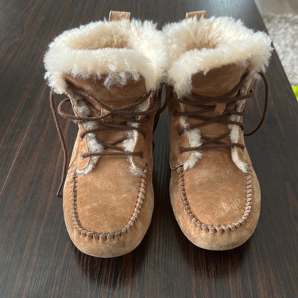 UGG Australia boot slippers